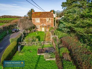 Front/Garden- click for photo gallery